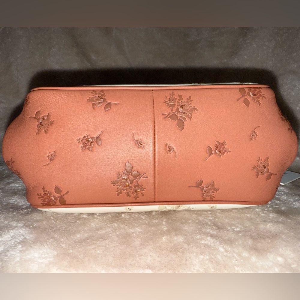 Limited Disney x Coach Minnie Mouse Kisslock Bag Cream & Pink Floral Print New! - Picture 12 of 17